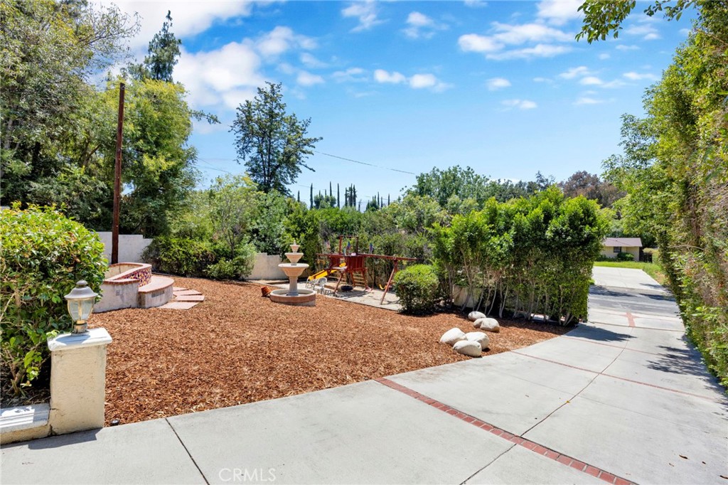 22309 Dolorosa Property Photo 47