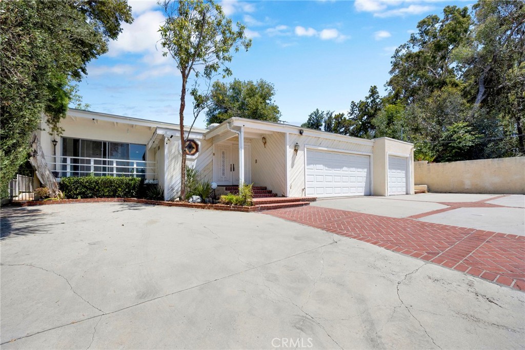 22309 Dolorosa Property Photo 48
