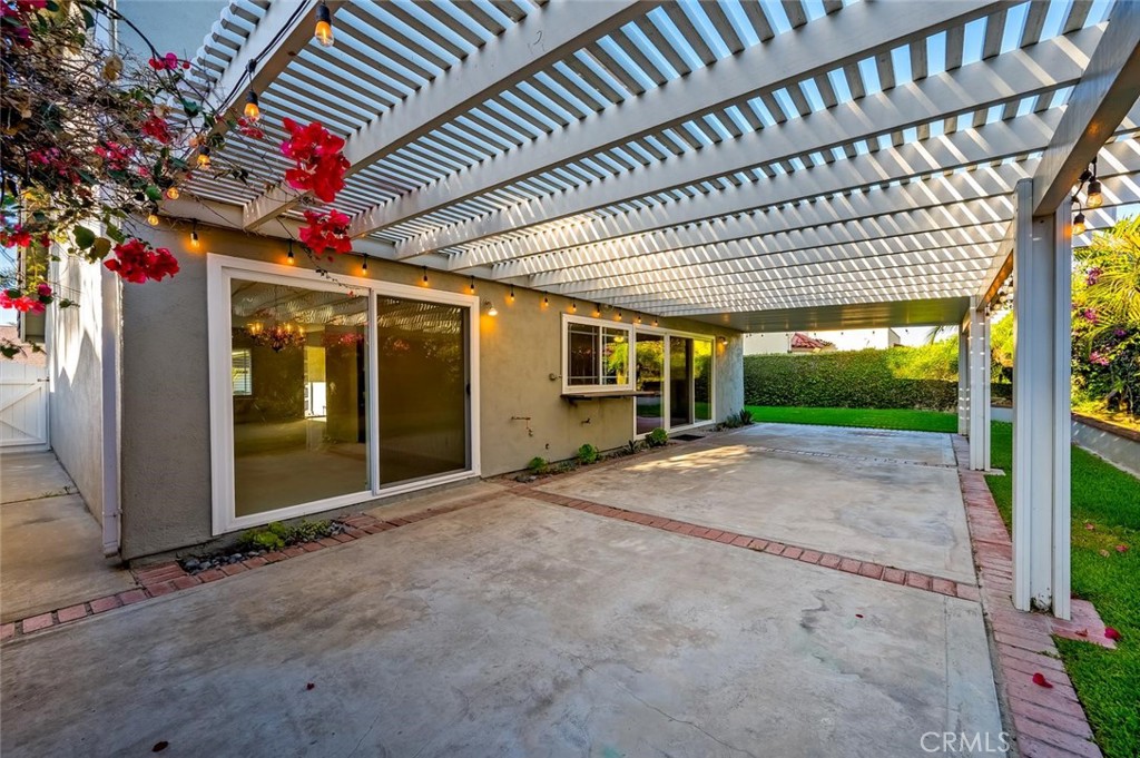 9532 Caithness Property Photo 41
