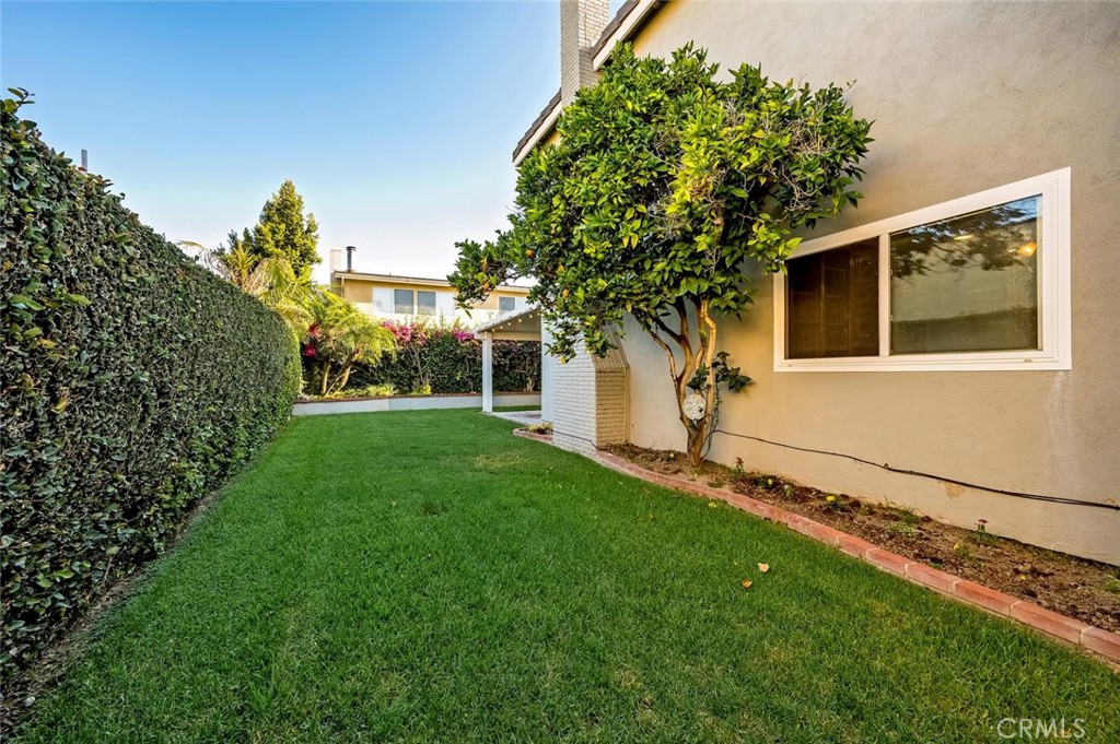 9532 Caithness Property Photo 44