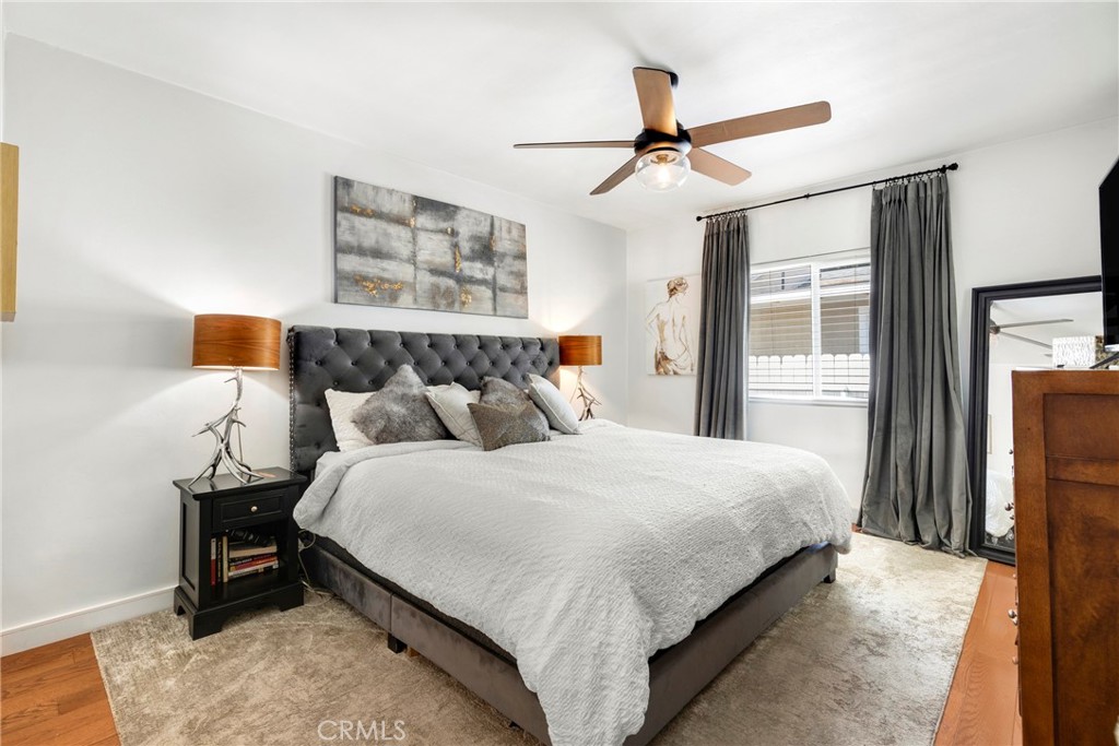 11441 Kittridge Street Property Photo 13
