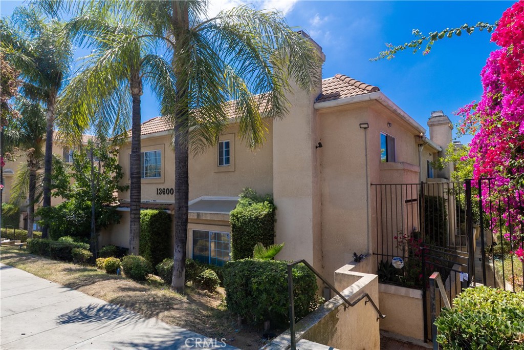 13600 Foothill Property Photo 1