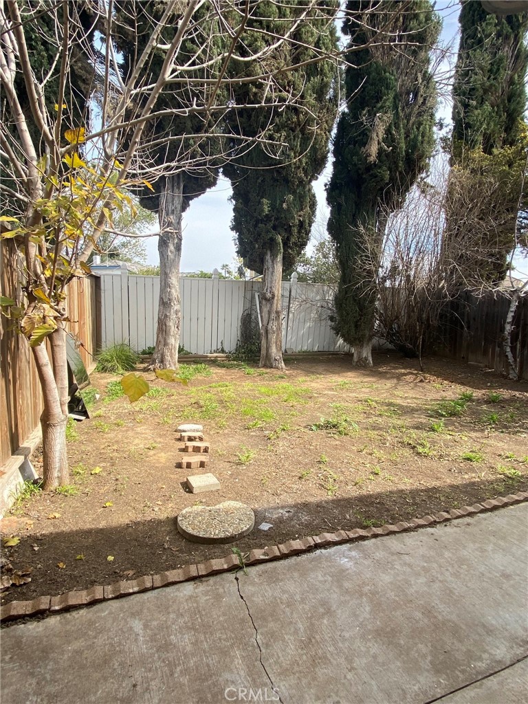 9430 Glade Ave Property Photo 16