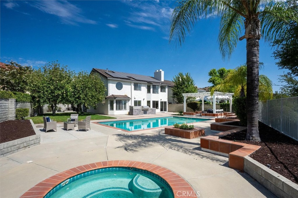 25302 Joyce Property Photo 1