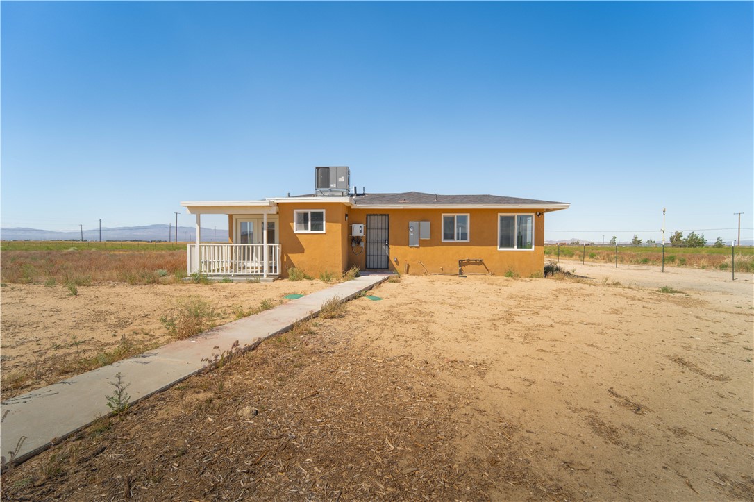 49040 70th Street W Property Photo 2