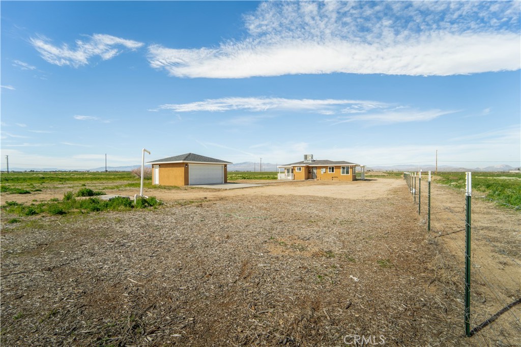 49040 70th Street W Property Photo 17
