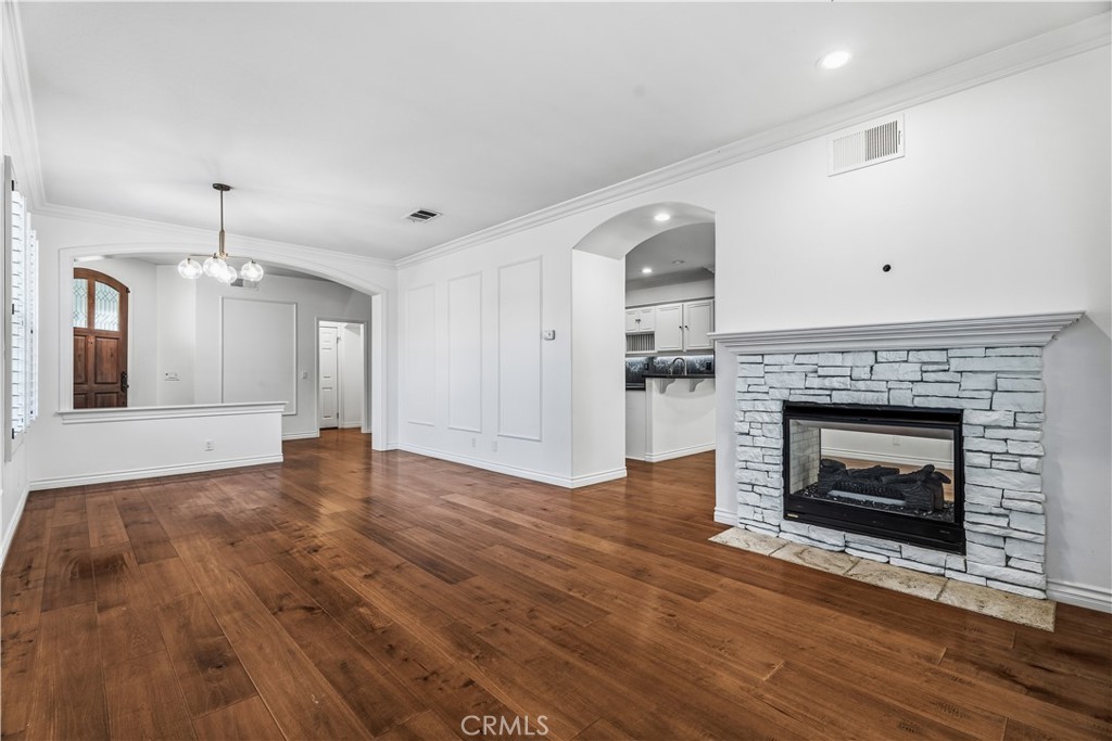 26803 Matisse Property Photo 6