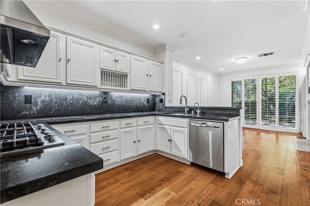 26803 Matisse Property Photo 10