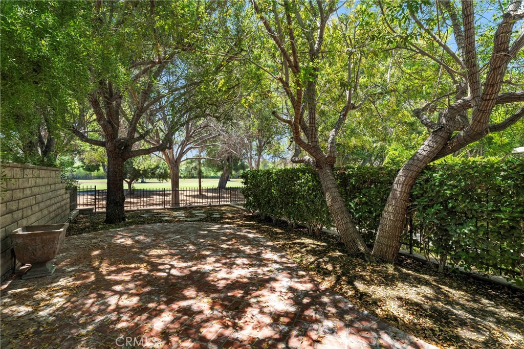 26803 Matisse Property Photo 34