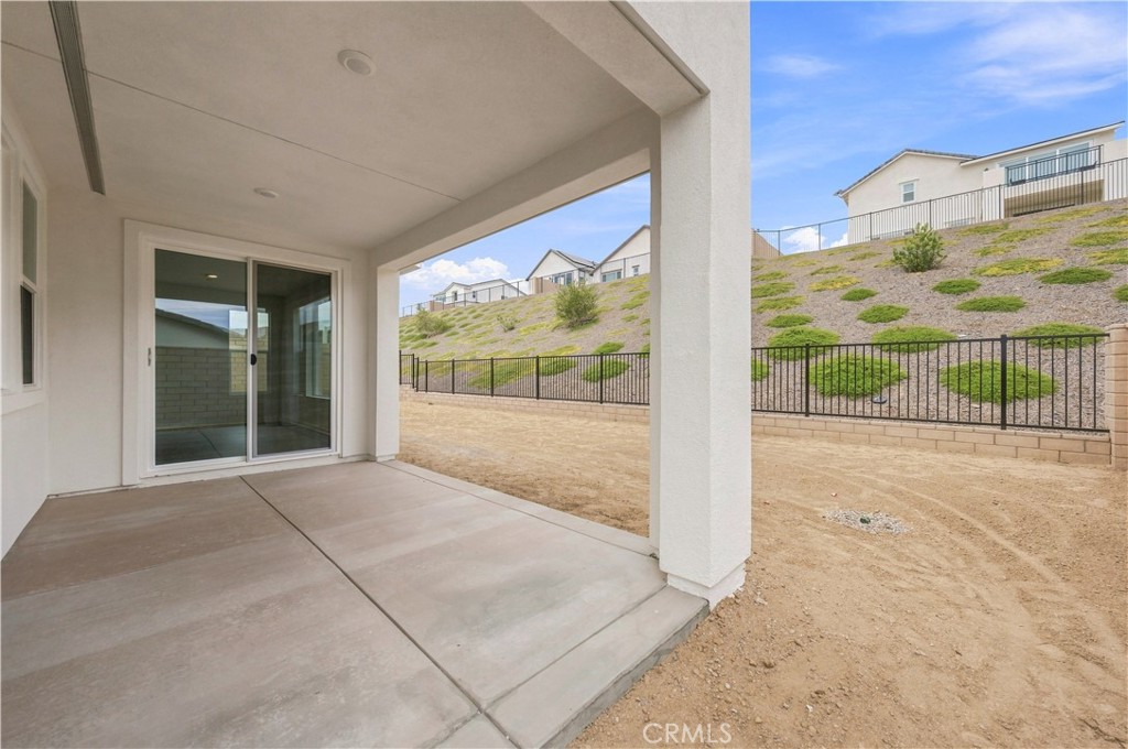 28847 Appaloosa Place Property Photo 17