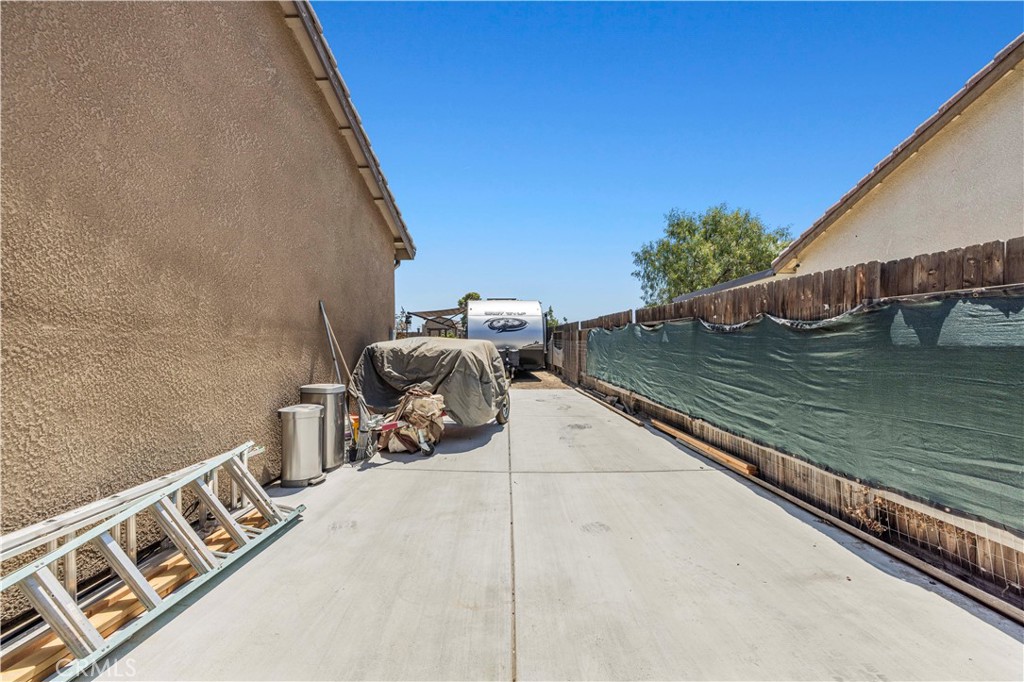 6303 Hathaway Property Photo 35