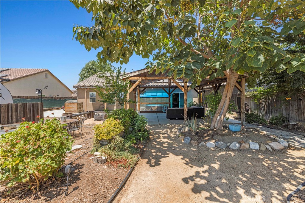 6303 Hathaway Property Photo 44