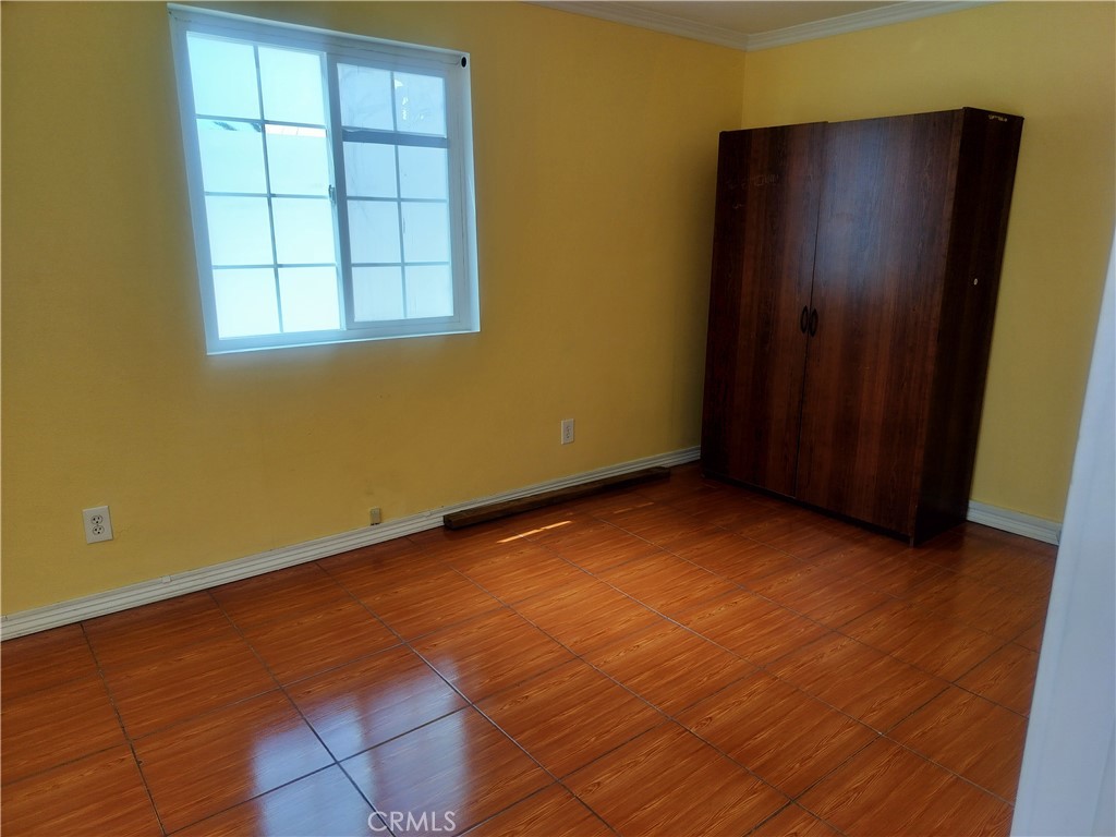 14833 Victory Property Photo 8