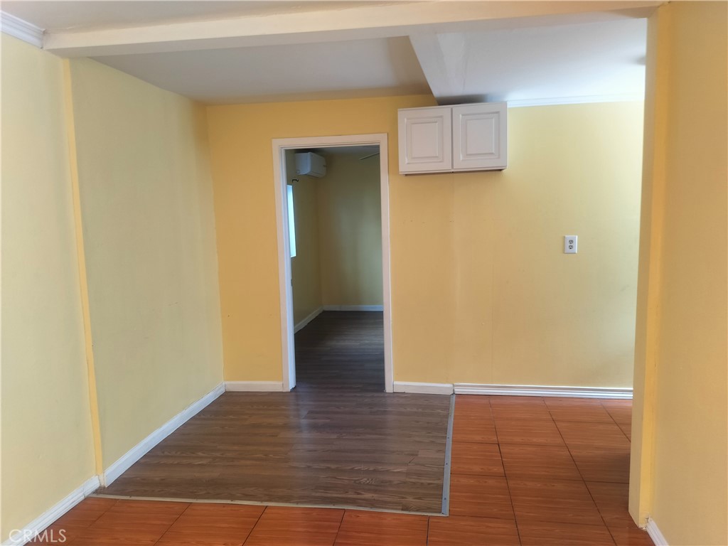 14833 Victory Property Photo 9