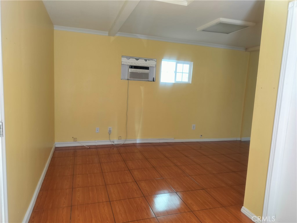 14833 Victory Property Photo 14