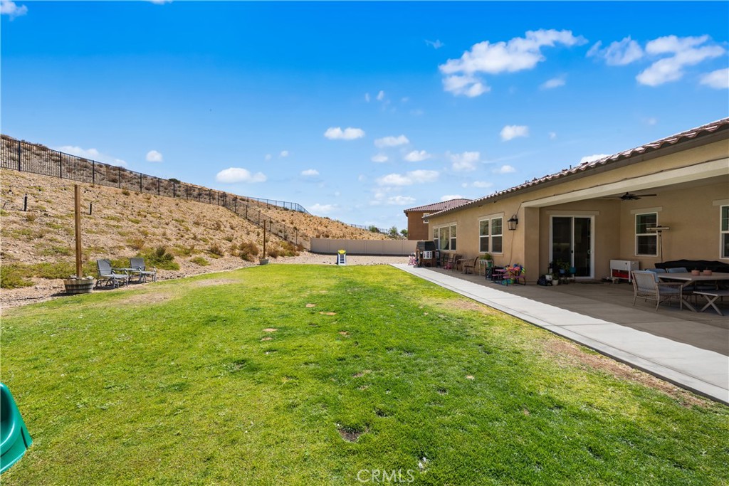 39350 Stallion Property Photo 50