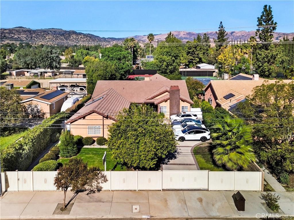 22329 Plummer Property Photo 3