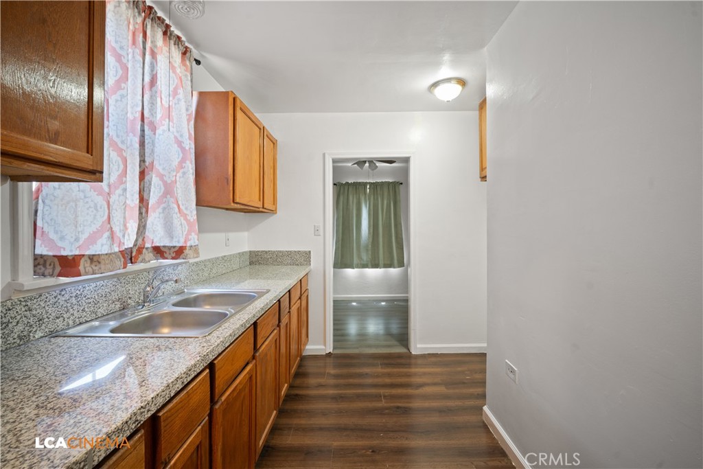 730 Oregon Property Photo 2