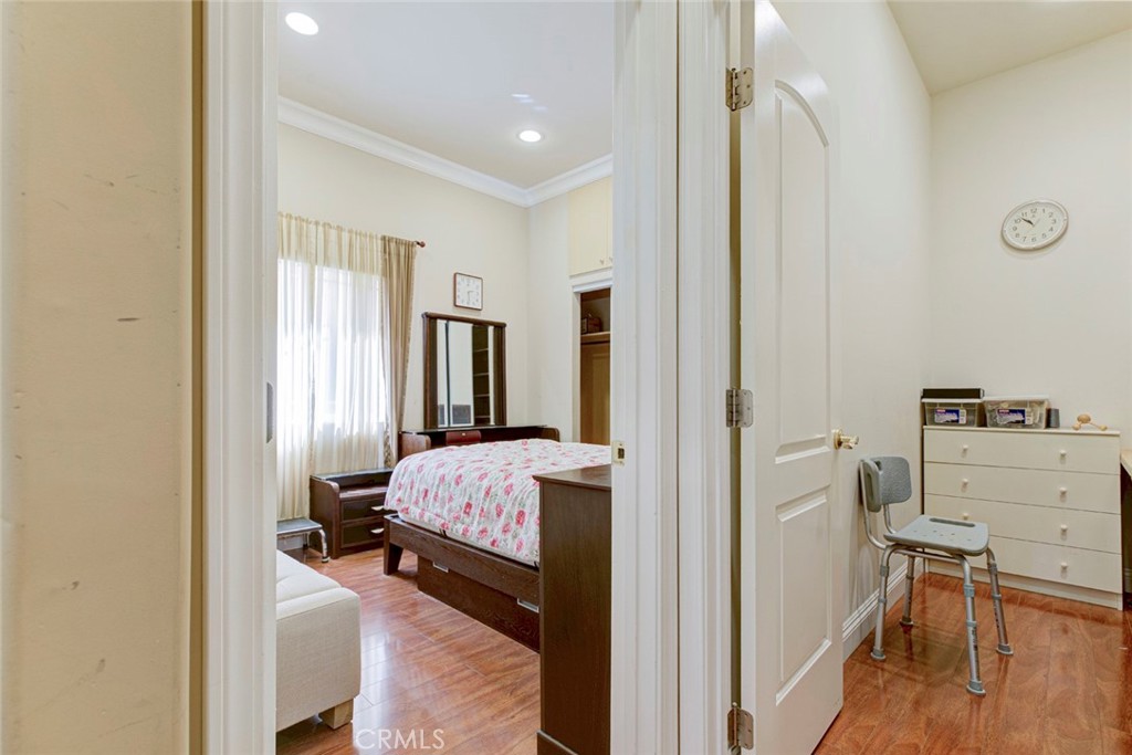 10610 Oak Tree Property Photo 32