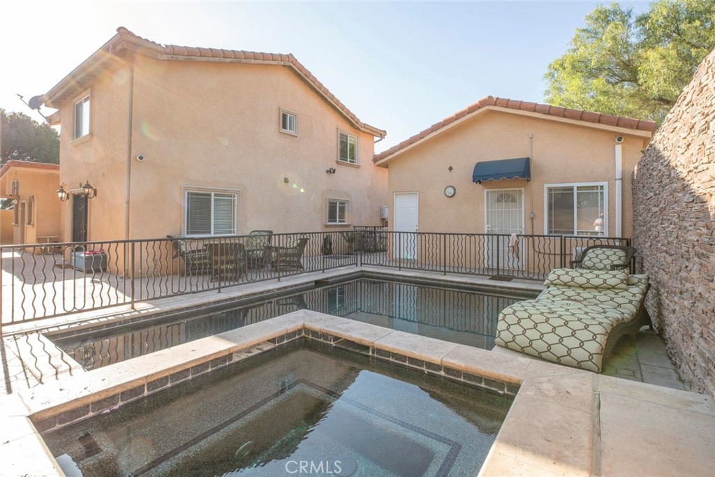 10610 Oak Tree Property Photo 41