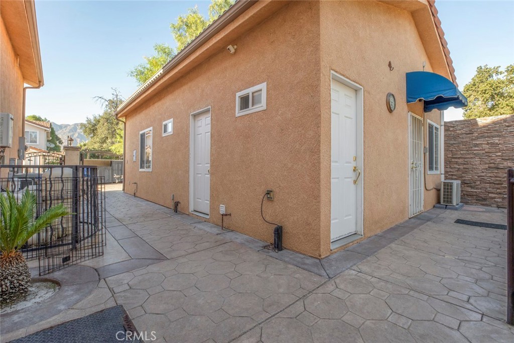 10610 Oak Tree Property Photo 42