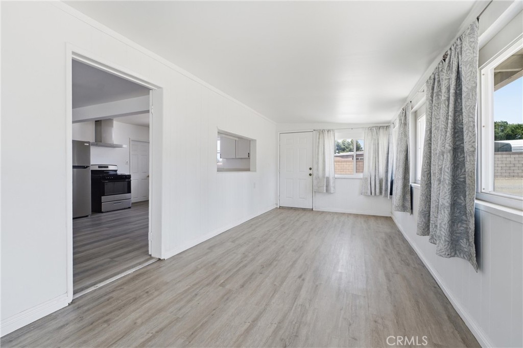 4851 W Avenue M8 Property Photo 5