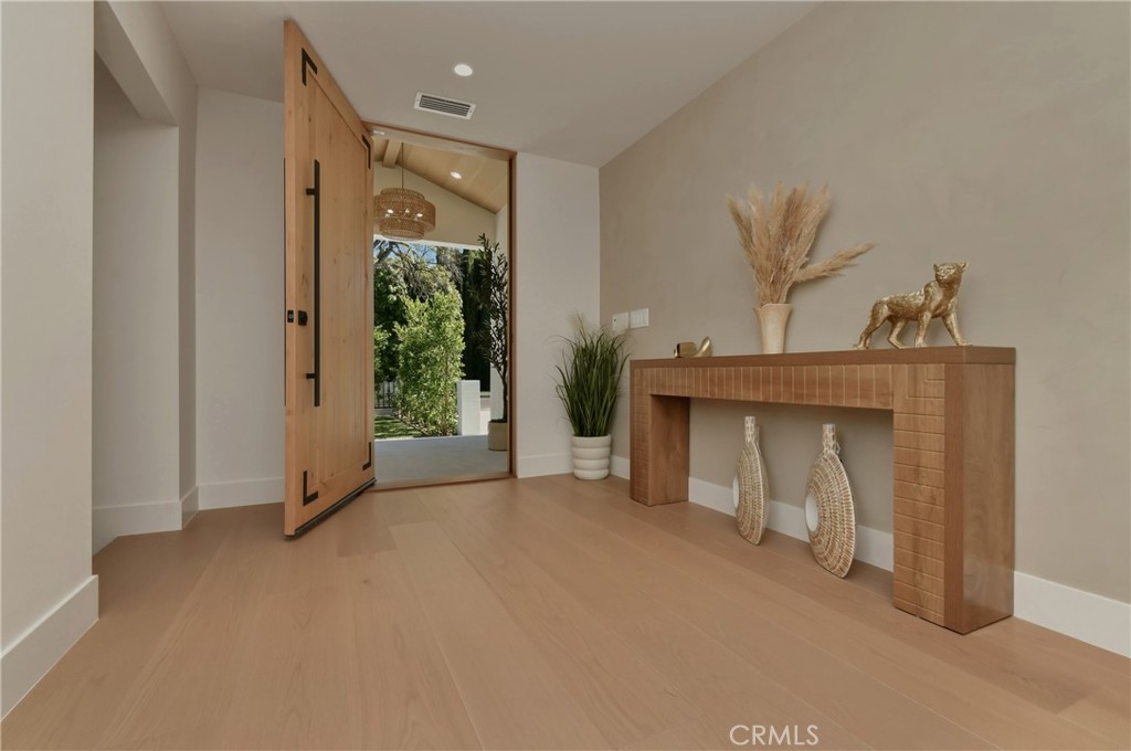 23409 Friar Property Photo 3