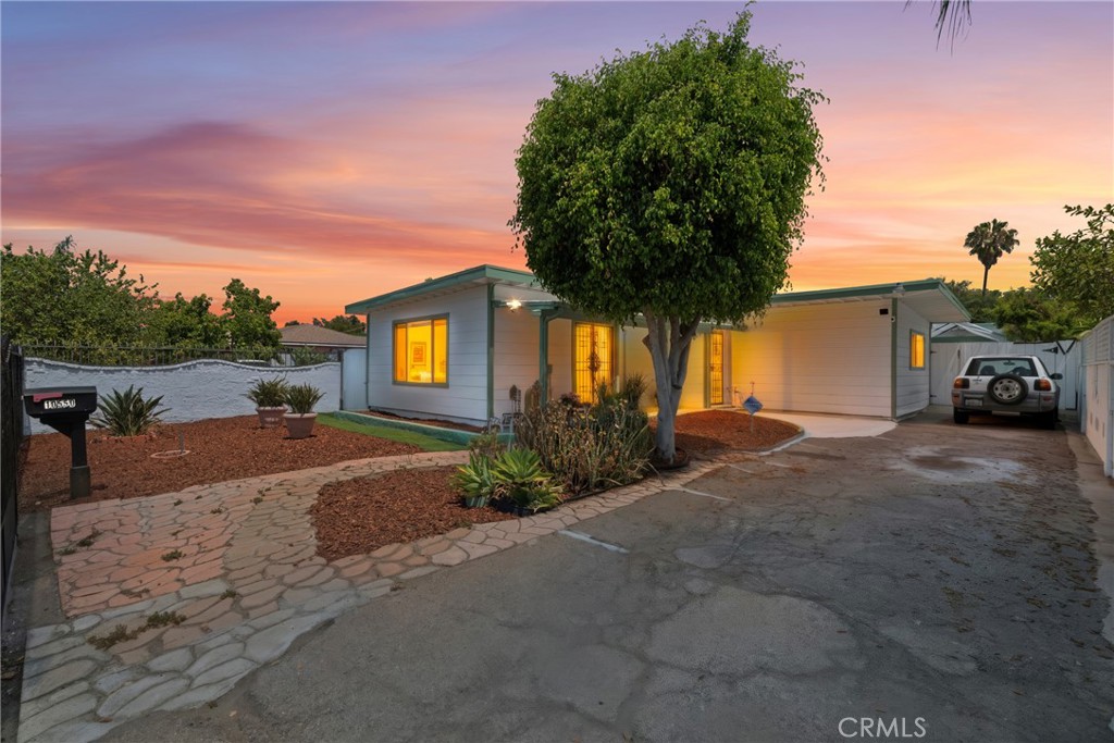 10550 Tamarack Avenue Property Photo 1