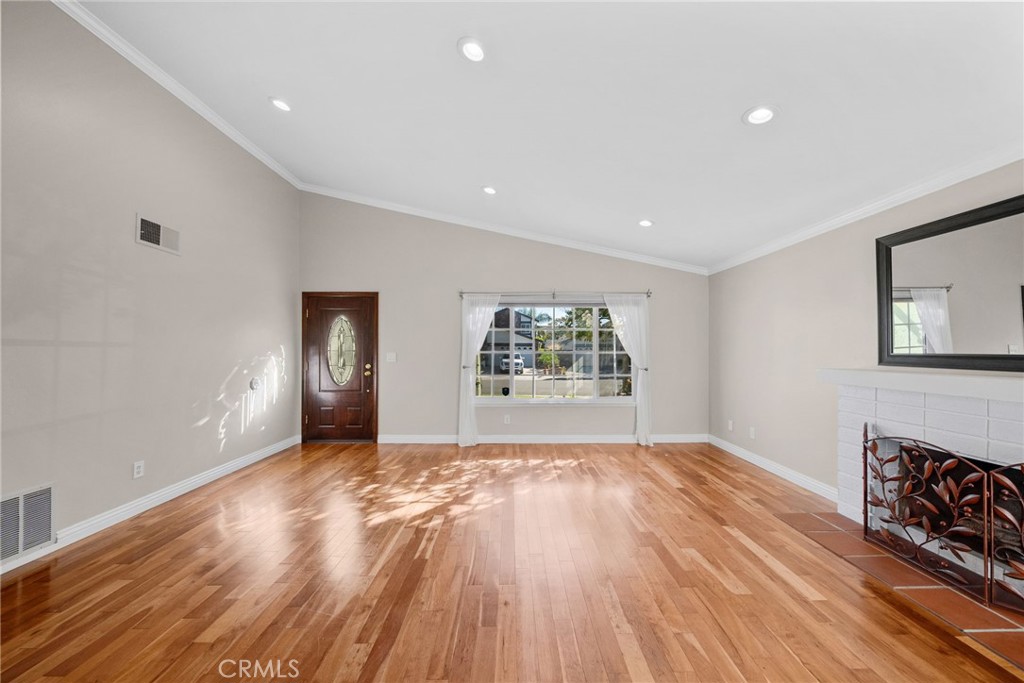 25415 Via Impreso Property Photo 6