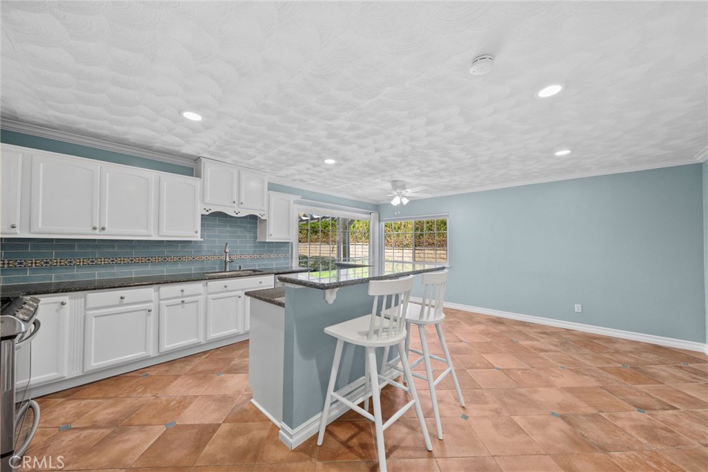 25415 Via Impreso Property Photo 9