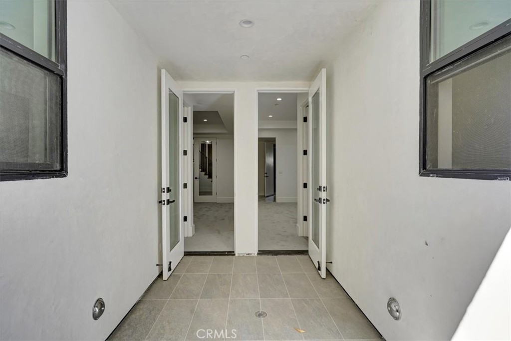 5520 Woodlake Property Photo 29