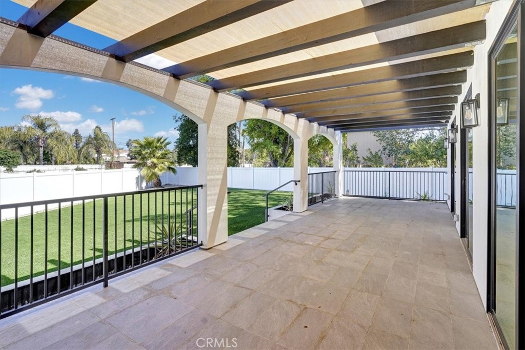 5520 Woodlake Property Photo 37