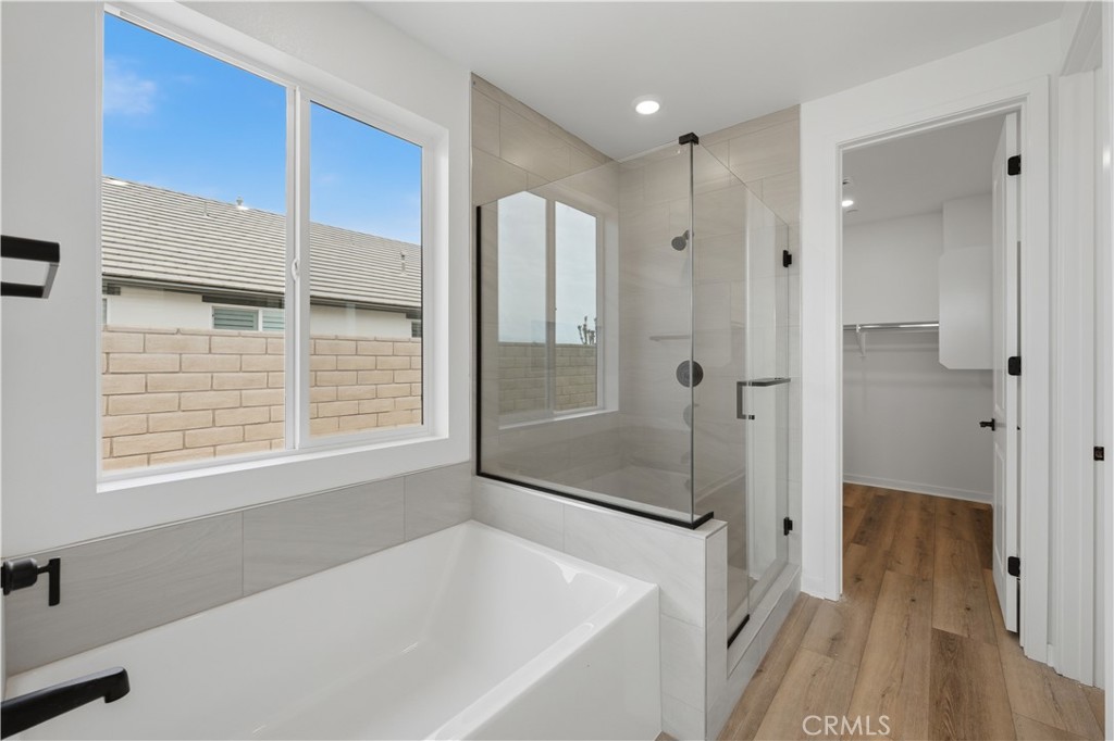 28520 Wildflower Terrace Property Photo 7