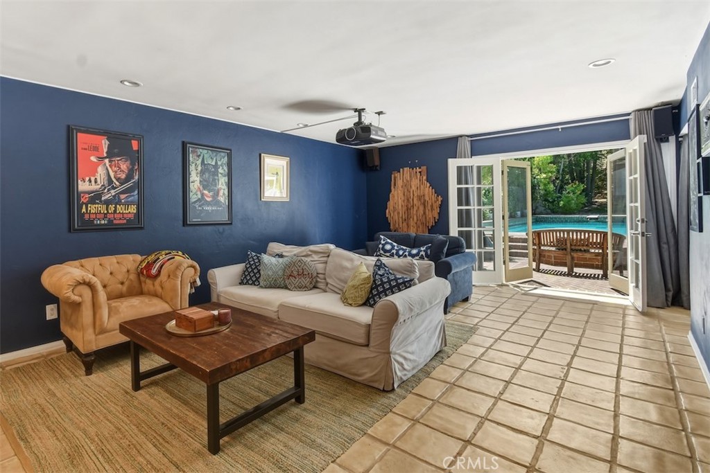 4237 Ellenita Property Photo 26