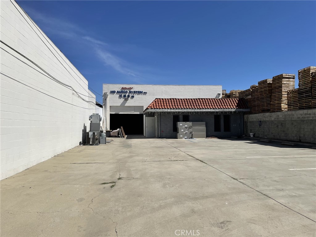 2112 Lee Property Photo 2