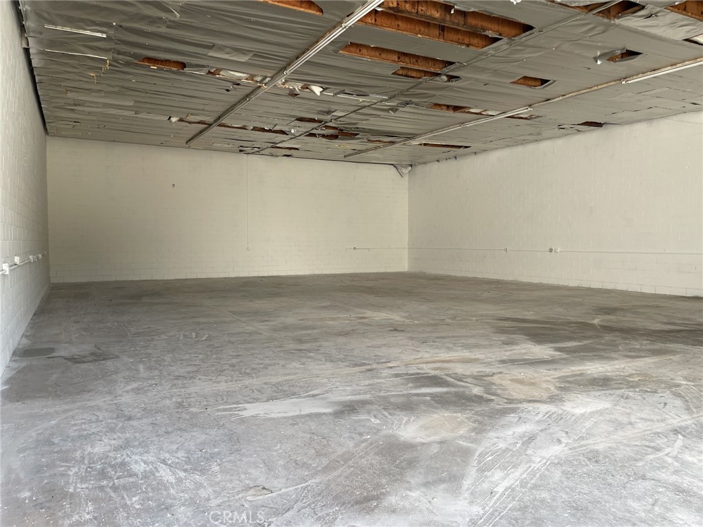 2112 Lee Property Photo 4