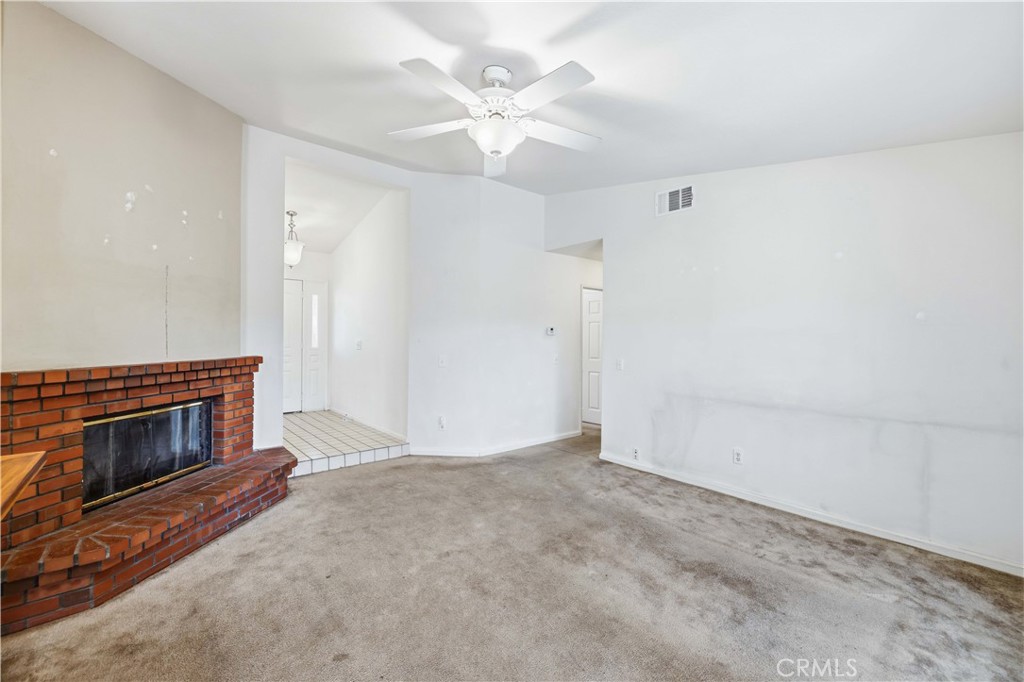 39341 Rockcliff Court Property Photo 13