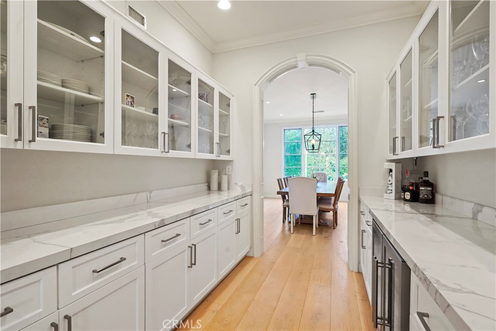 25418 Cumberland Property Photo 10