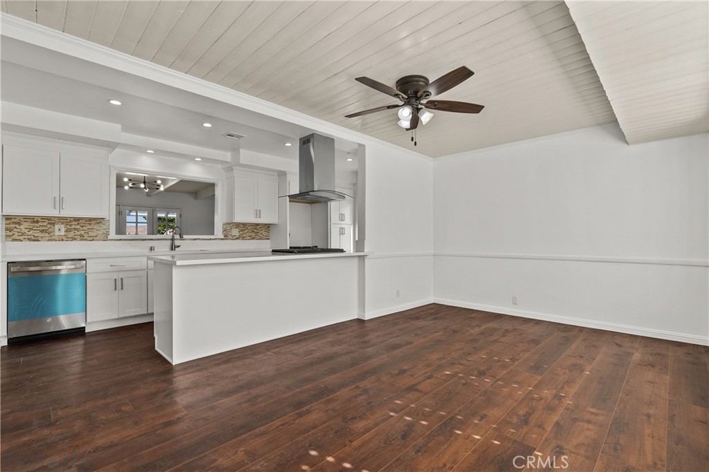9632 Forbes Avenue Property Photo 12