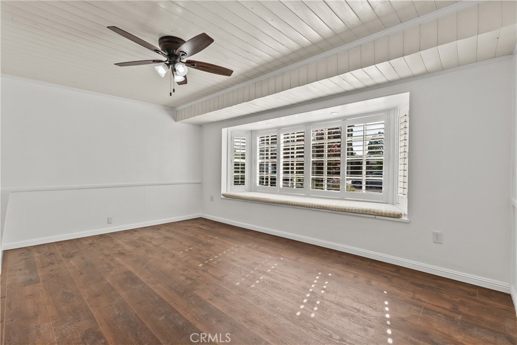 9632 Forbes Avenue Property Photo 14