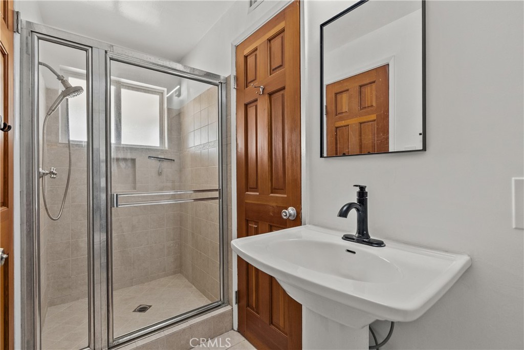 9632 Forbes Avenue Property Photo 49