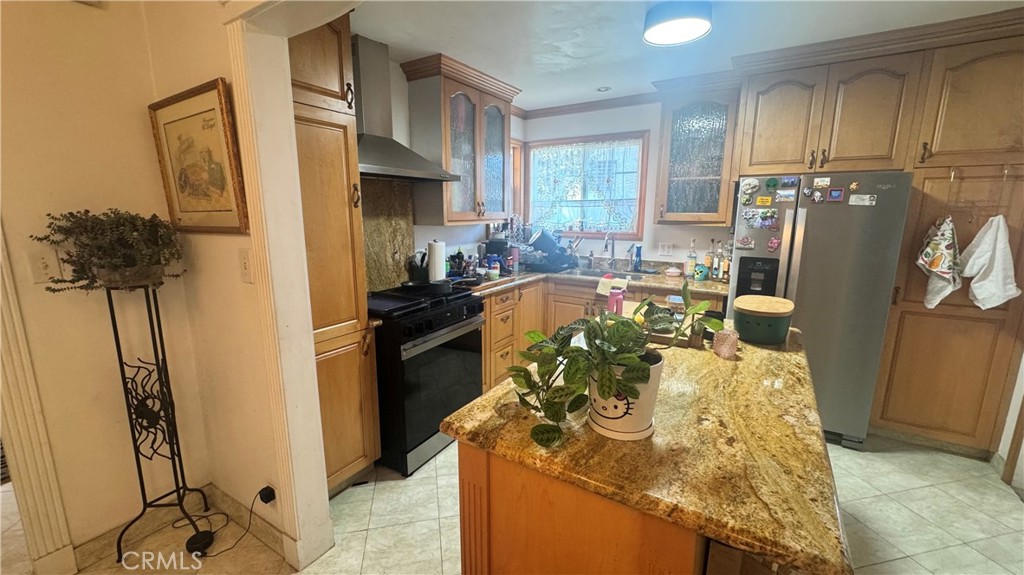112 S 2nd Property Photo 10