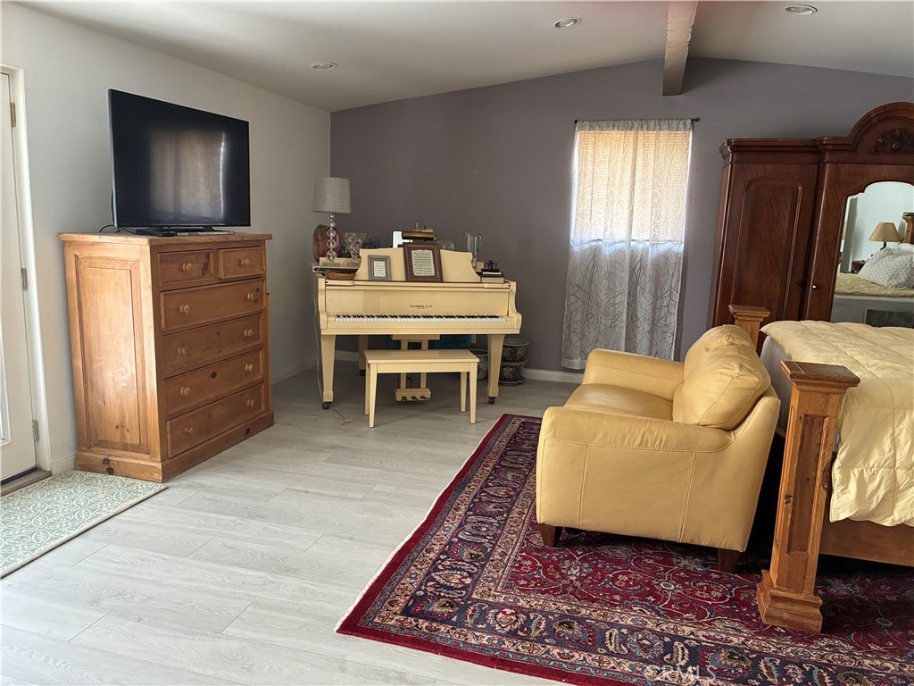 43815 Marigold Property Photo 6