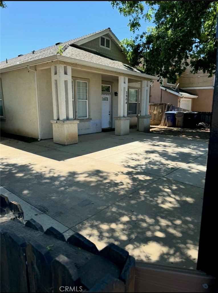 3904 23rd Avenue Property Photo 2