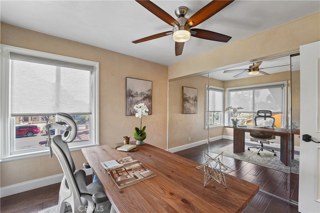 1571 W Tedmar Property Photo 19