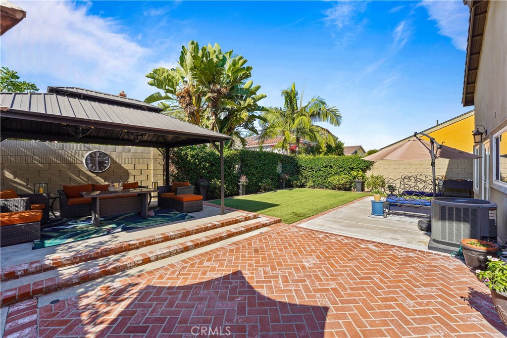 1571 W Tedmar Property Photo 29