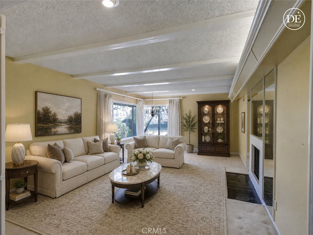 4064 Sapphire Property Photo 3