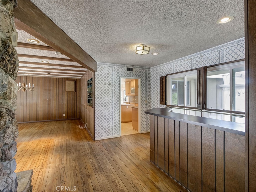 4064 Sapphire Property Photo 5