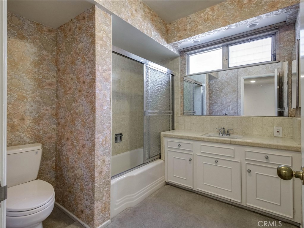 4064 Sapphire Property Photo 22