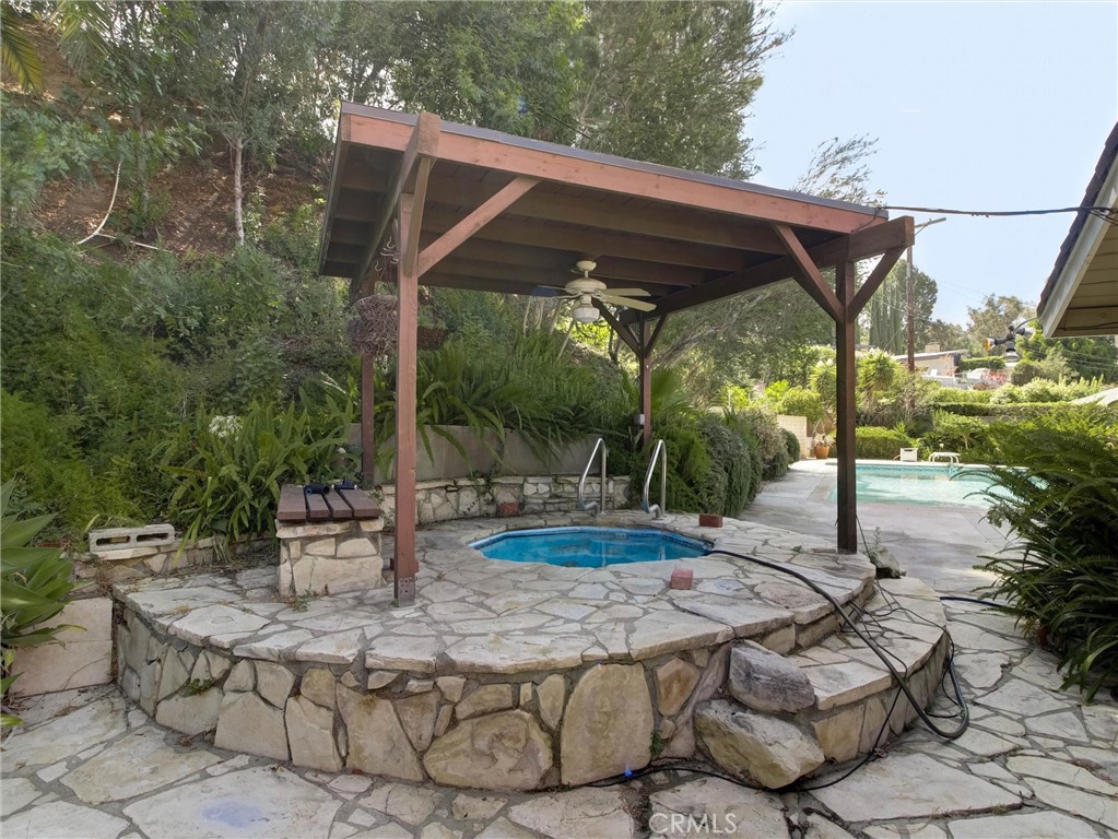 4064 Sapphire Property Photo 26
